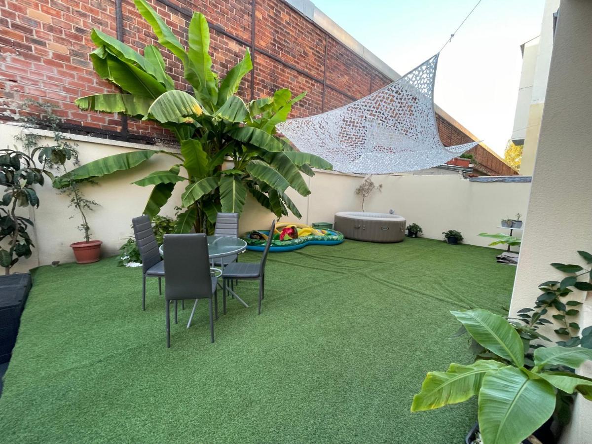 Agreable Appartement Dans Une Maison Saint-Denis  Exteriör bild